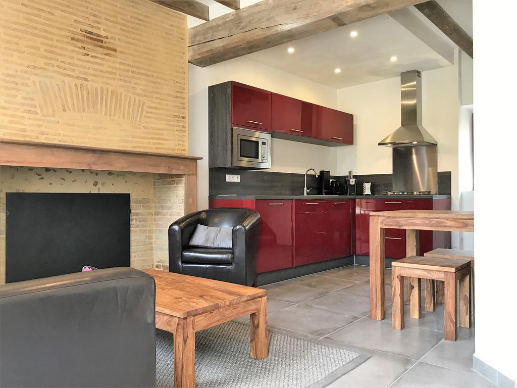 Hameau De La Fausse Sauge Bed & Breakfast Mezilles Exterior photo